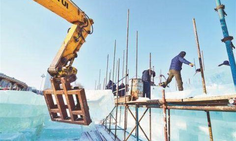 哈尔滨松花江冰雪 嘉年华预计25日试开园