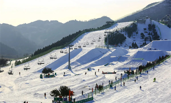 有没有专业的遵义滑雪馆建设公司